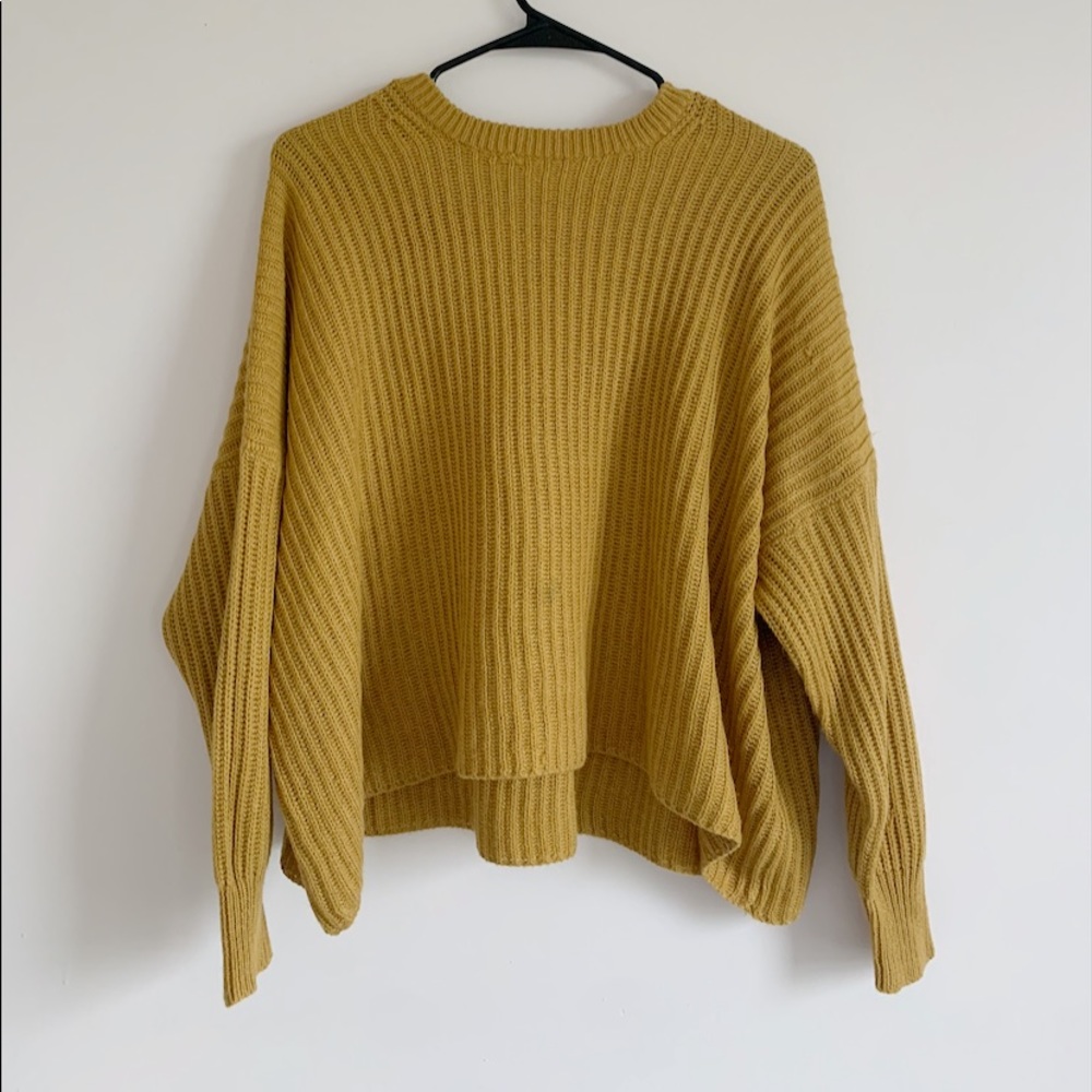 Soft knit mustard round neck flowy sweater